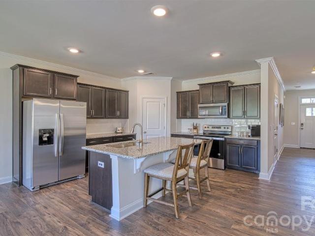 Townhouse for sale in Hendersonville, North Carolina