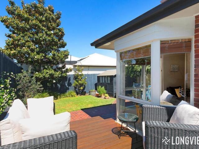 House for rent in Parkdale, Melbourne