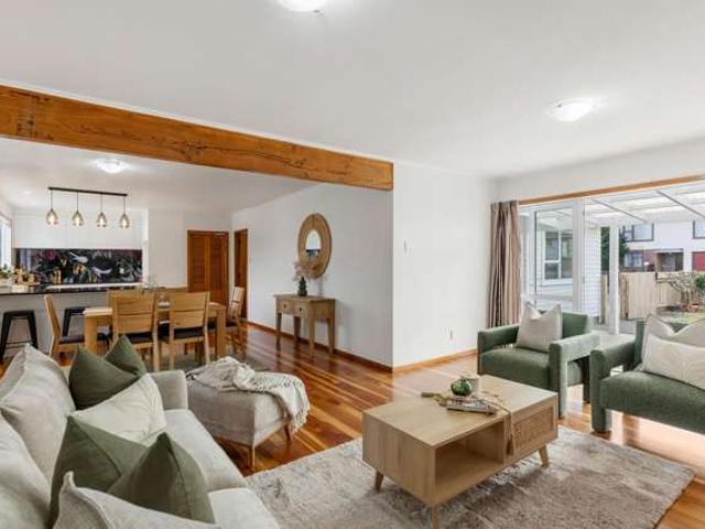 House for sale in Linden, Wellington