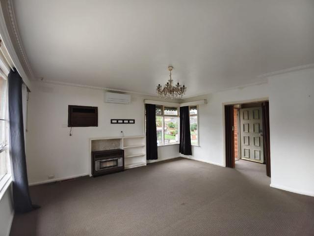 House for rent in Burwood East, Melbourne