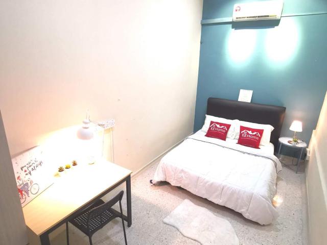 Room for rent in Petaling, Damansara Damai