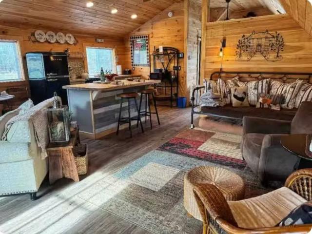 Apartment for rent in Kingston