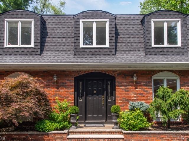 House for sale in Clifton