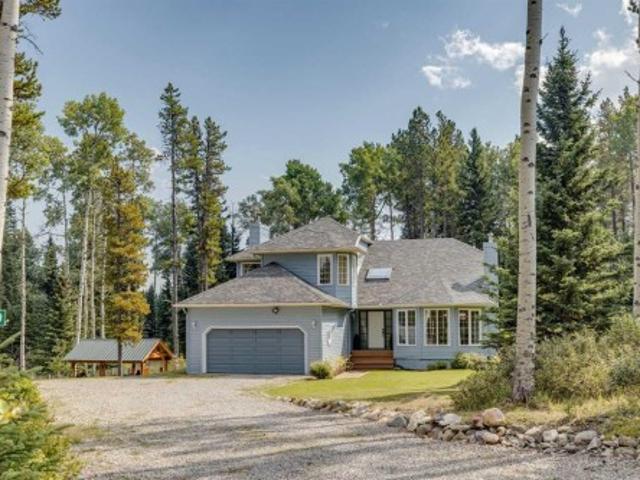House for sale in Alberta