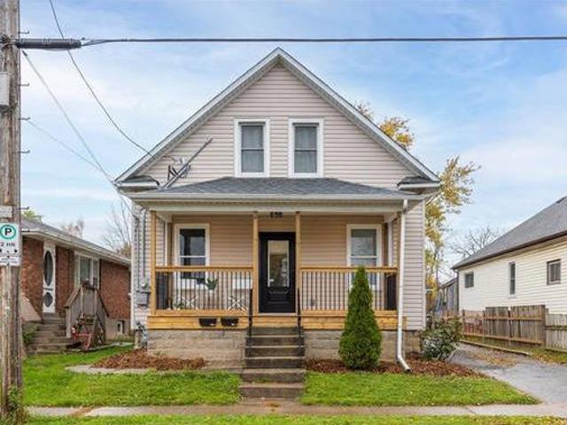 House for sale in Niagara, Ontario