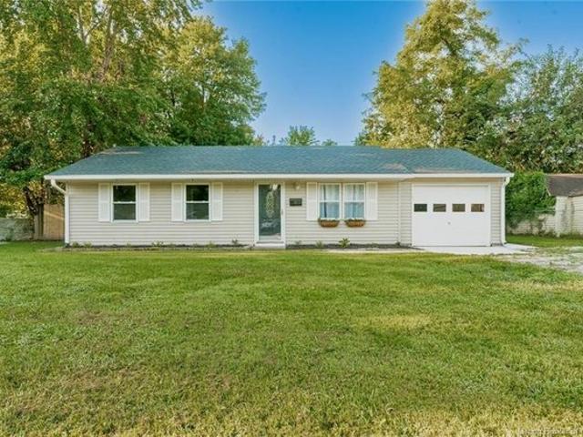 House for sale in Scottsburg, Indiana