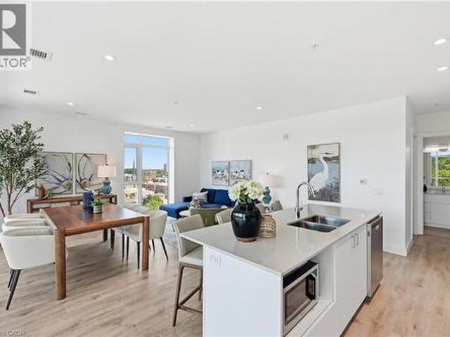 Condo for sale in Galt, Cambridge