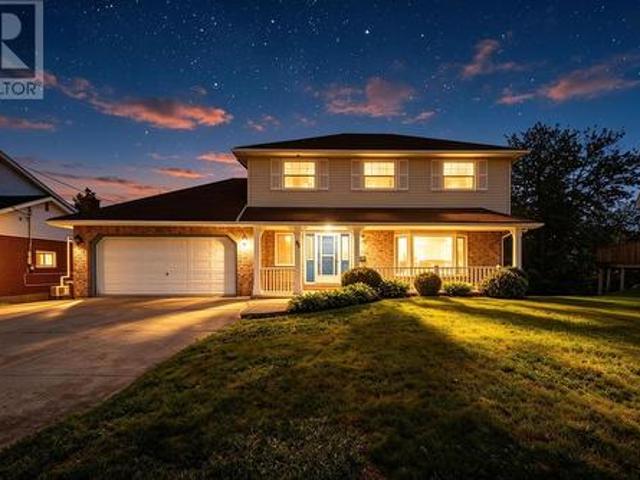 House for sale in Cole Harbour, Nova Scotia