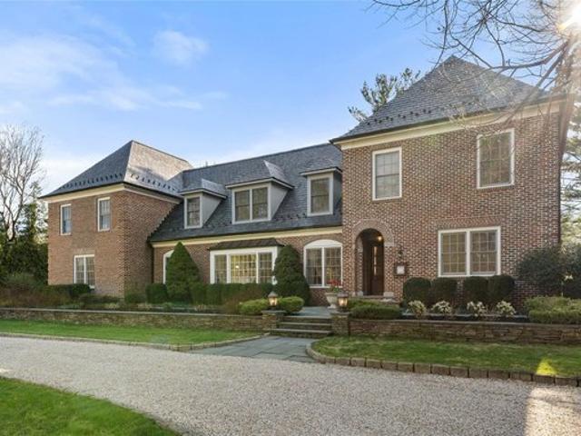 House for sale in Scarsdale, New York