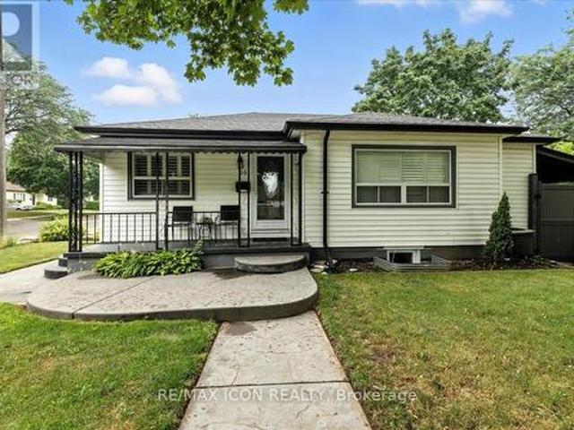 House for sale in Brant, Ontario