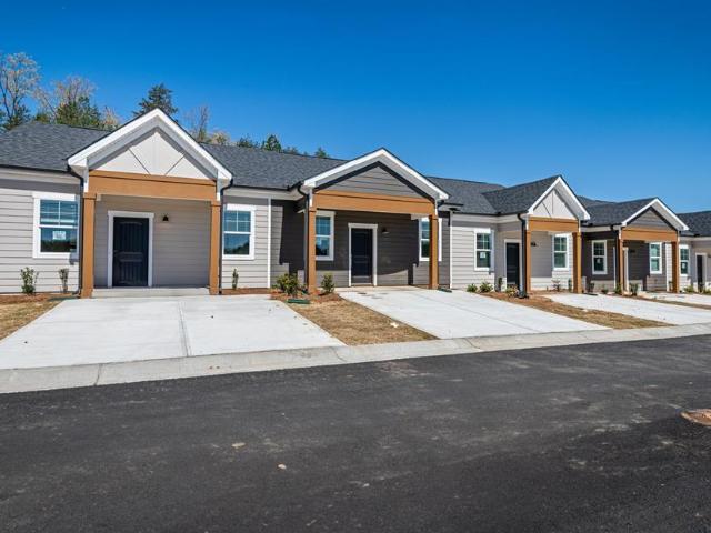 Townhouse for sale in Blue Ridge, Georgia