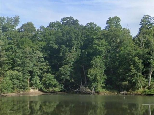 Land for sale in East Lyme, Connecticut