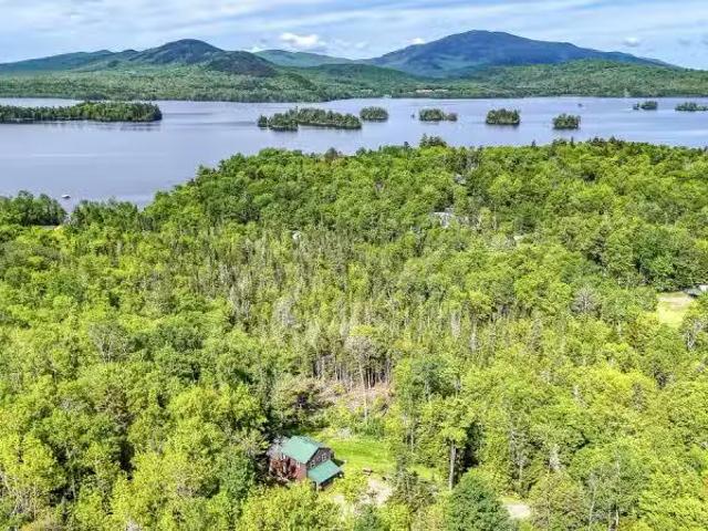 House for sale in Bangor House for sale in Bangor