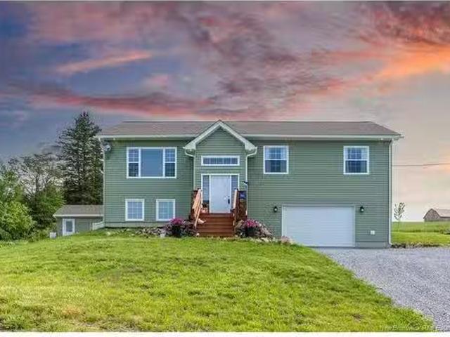 House for sale in Hampton, New Brunswick