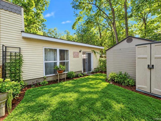House for sale in Sound Beach, Town of Brookhaven