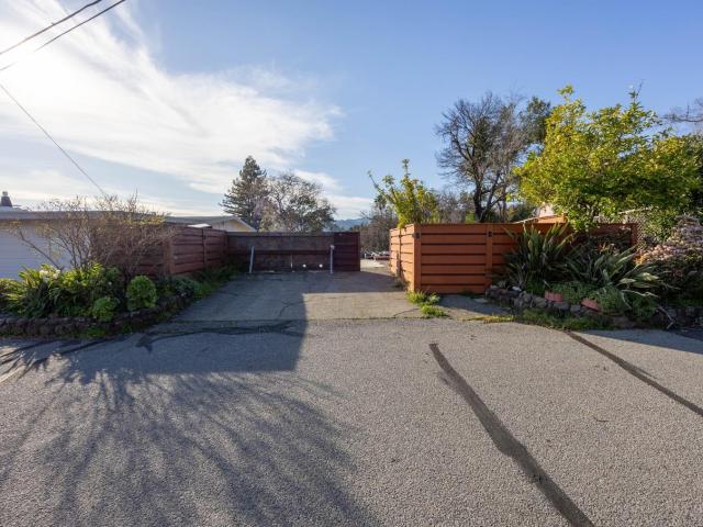 Land for sale in San Anselmo, California