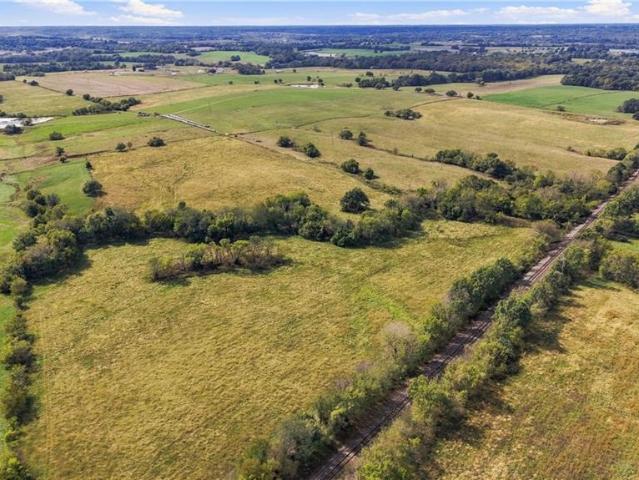 House for sale in Warrensburg, Johnson County