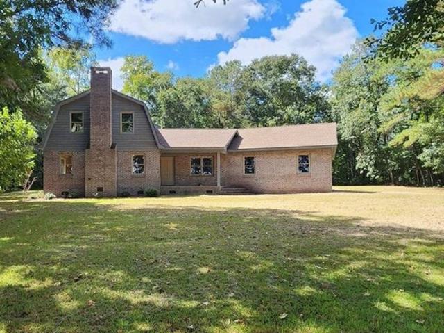House for sale in Fair Bluff, North Carolina