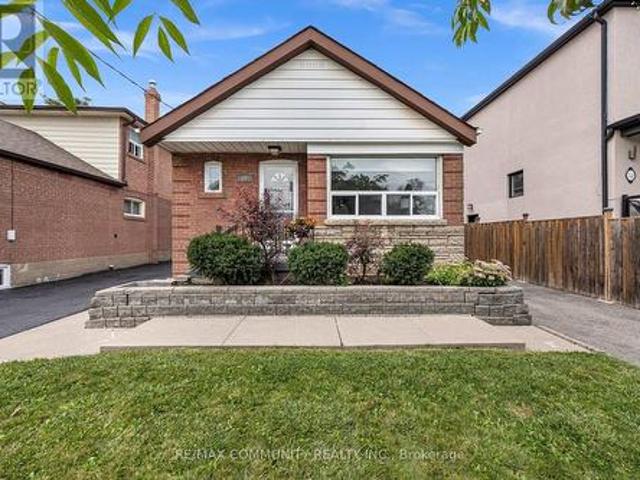 Property for sale in Woburn, Ontario