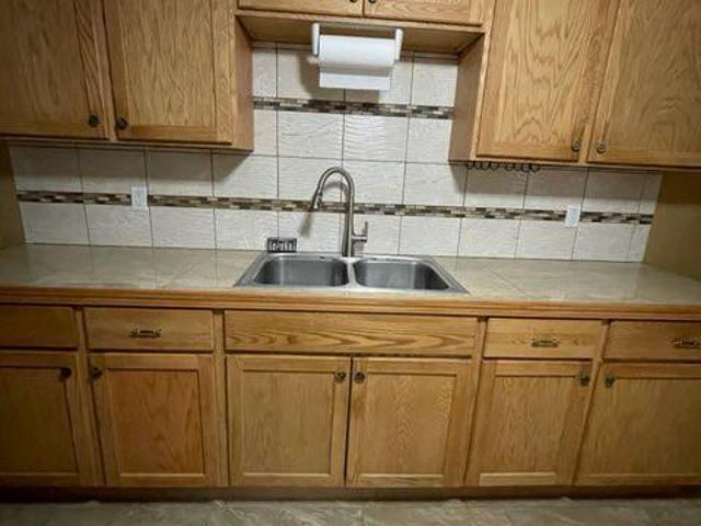 Townhouse for sale in Trenton