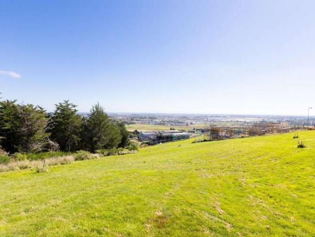 Land for sale in Chaslands, Canterbury