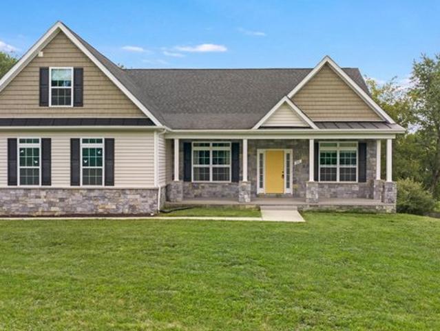 House for sale in Shepherdstown, West Virginia