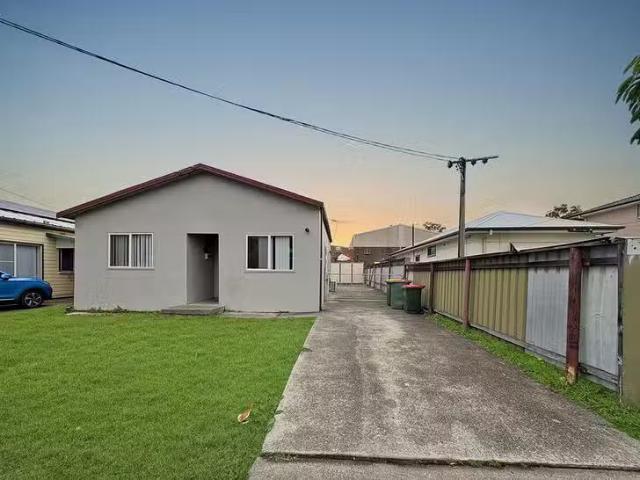House for rent in Merrylands