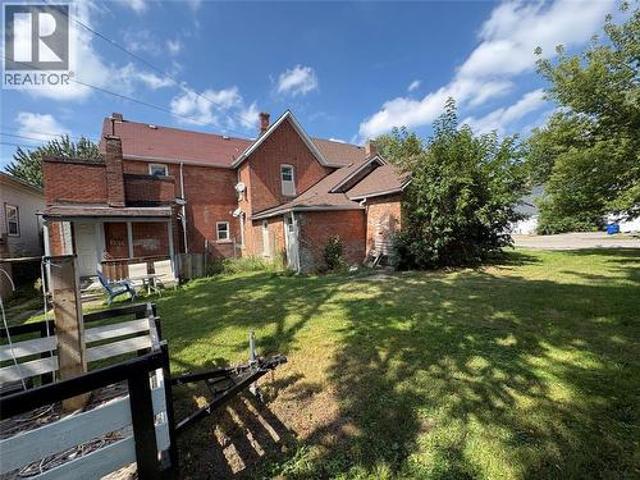 Property for sale in Chatham–kent, Ontario