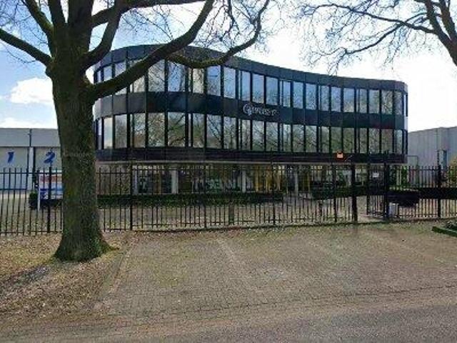 Bedrijfspand te huur in Oss, Noord Brabant