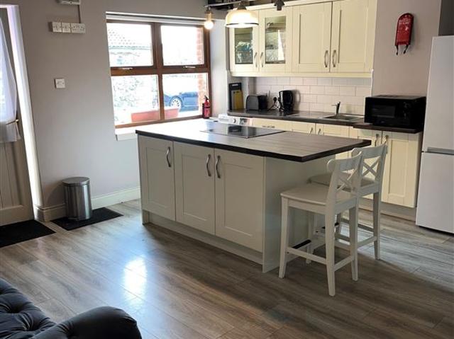 Apartment to rent in Loch Garman, North Tipperary