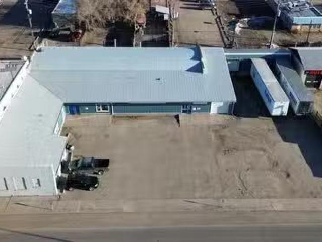 House for sale in Moose Jaw, Saskatchewan