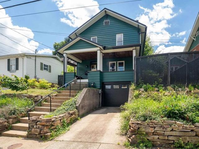 House for sale in Morgantown, West Virginia
