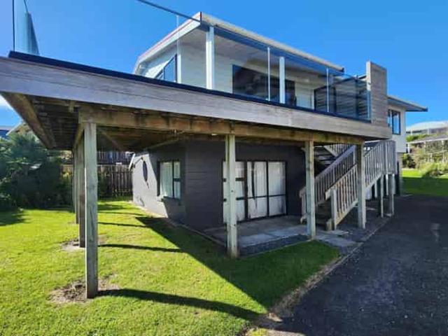 House for rent in Taranaki