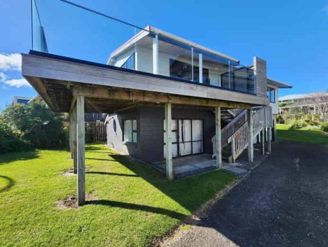 House for rent in Taranaki