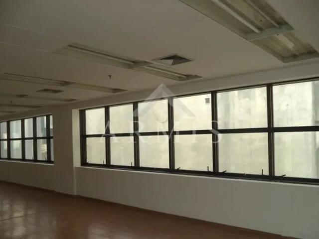 Ponto Comercial aluguel em Região Imediata de São Paulo, Região Metropolitana de São Paulo
