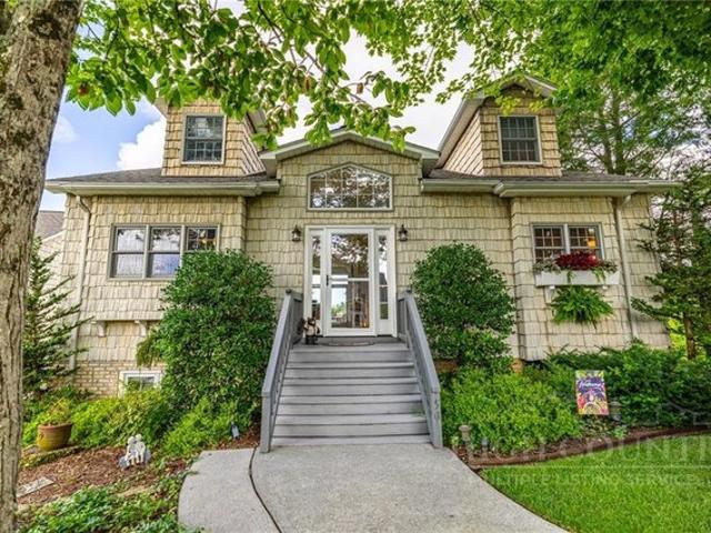 House for sale in Alleghany, North Carolina