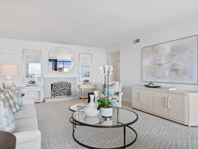 Condo for sale in San Mateo, California