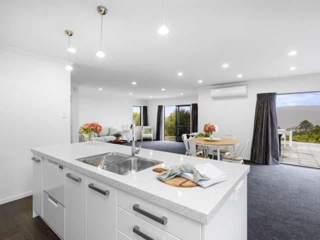 House for sale in Timberlea, Upper Hutt