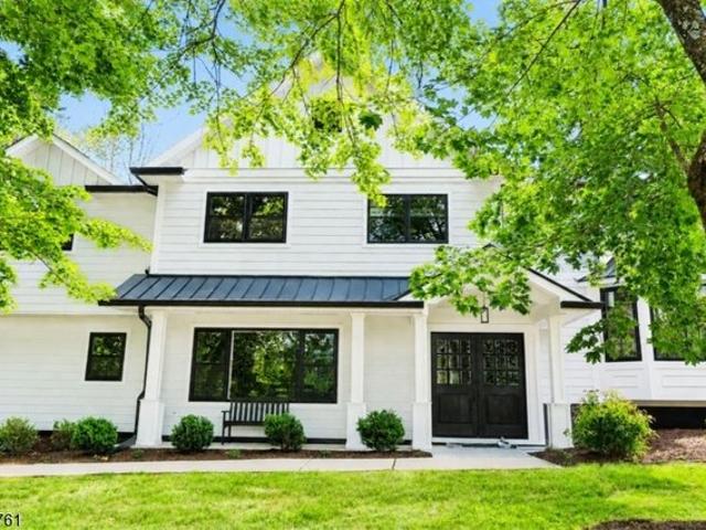 House for sale in Warren, New Jersey