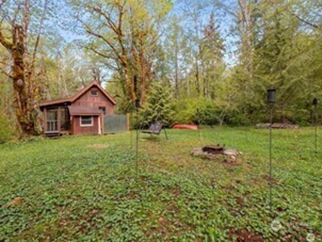 Land for sale in Hoodsport, Washington