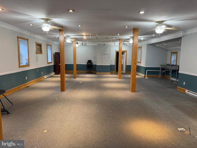 Commercial for sale in Berkeley Springs, West Virginia