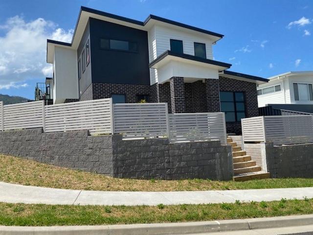 House for rent in Wollongong West, New South Wales