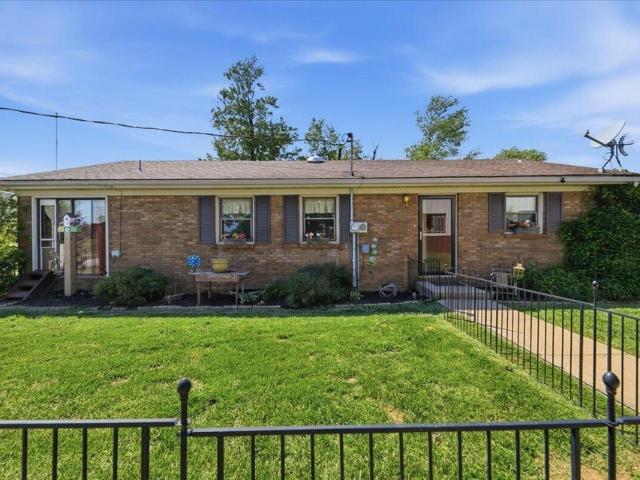House for sale in Sparta, Kentucky