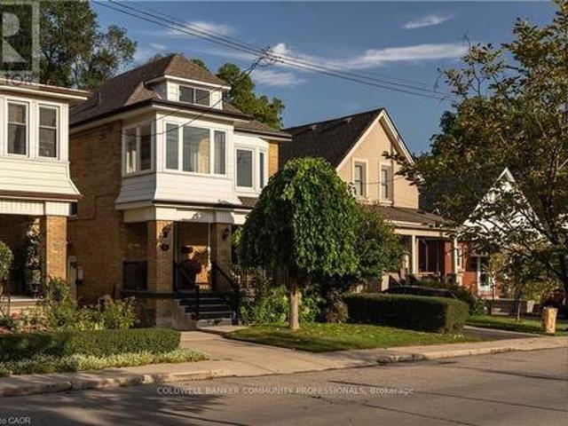 House for sale in Ancaster, Ontario