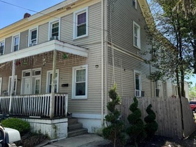 Townhouse for sale in Bridgeton, New Jersey