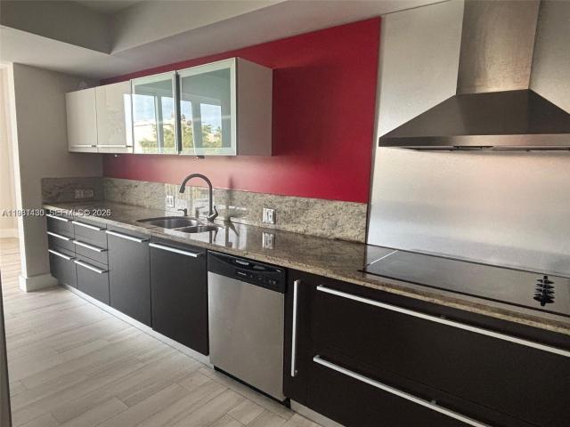 Condo for sale in Key Biscayne, Florida