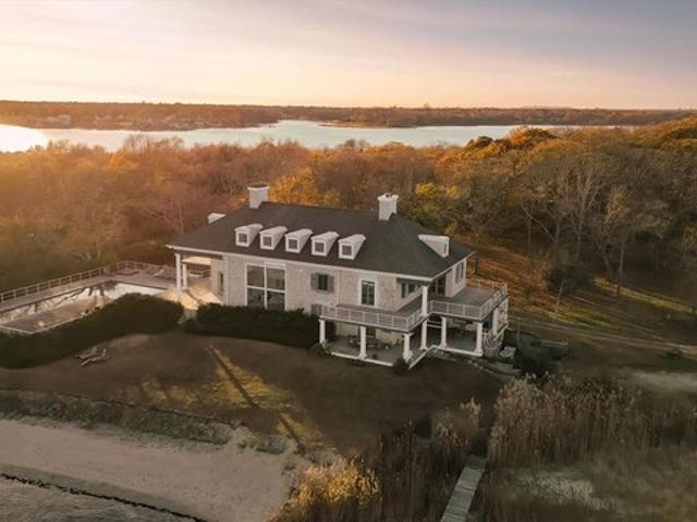 House for sale in Centereach, New York