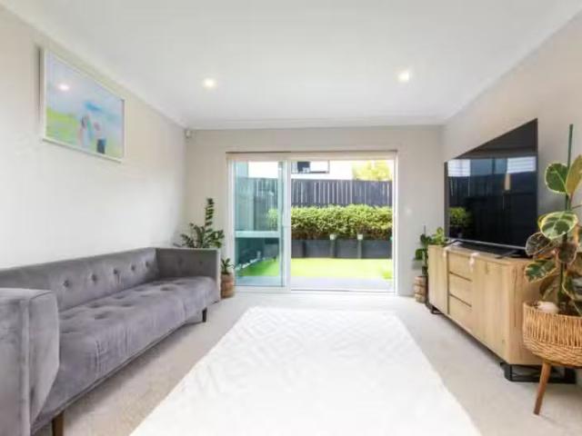 House for sale in Papakura