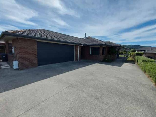House for rent in Pauatahanui, Wellington