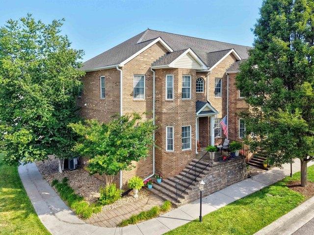 Townhouse for sale in Virginia